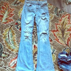 American Eagle Flared Jeans